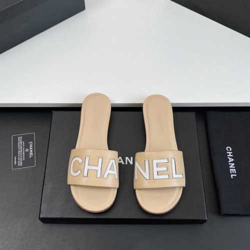 顶级代购版本 跑量款不议价 Chanel香奈儿糖果拼色真皮电绣字母皮扣拖鞋！小香的鞋子从来不会让你失望，最懂女人心，这双拖着实有点惊艳’‘上脚好看时髦又好穿#脚