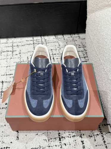 情侣款 顶级版本 Loro piana 25 最新 Tennis Walk系列 德训鞋 休闲 鞋 原版购入开发 做货 这款新款绒面革网采用超低帮设计，适合全年穿