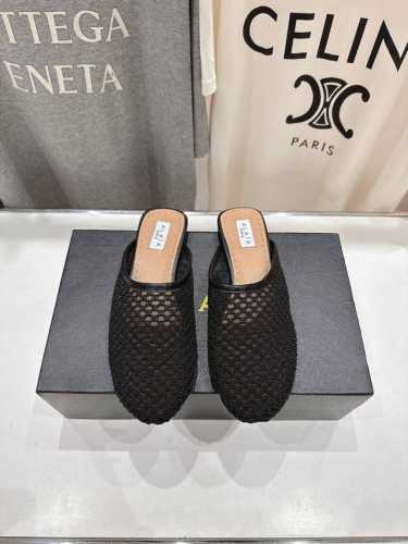 高版本出厂 半托 独家新品 Alaia 阿莱亚25Ss 走秀款平底半托网面芭蕾舞鞋 最近超火的一款平底鞋 章小蕙同款 甜酷芭蕾风 人气超高的一款芭蕾舞鞋，浪漫又