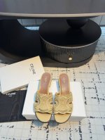 celine丨25新品牛仔流苏凯旋门拖鞋 十足法式慵懒风高级 双色原版定制 原版定制超高水准的德国机车牛仔电绣工艺 原版1 1流苏密度 定制胎牛垫脚 意大利双层