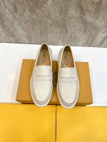 原单品质 Tods托德斯休闲皮鞋 套脚鞋 专柜新款同步 精致手工缝线 做工细节堪比专柜 鞋面进口牛皮 牛皮内里 原版大底 38-44 45定做