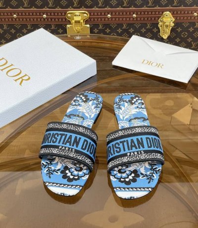 平跟 高跟 迪奥 Dior 春夏新款 Dway 平底一字拖拼色女鞋 Cd字母Logo立体刺绣圆头露趾凉拖鞋 原版开发市面顶级版本 材质:鞋面进口酒椰草电绣高温水