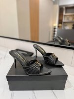 出厂价pp Ysl Saint Laurent* 夏季新品 金属头优雅大气高跟凉鞋 2025全新春夏系列后带方扣高跟凉鞋 尖头高跟拖鞋淡淡的夏日里怎么少得了一双