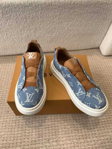 牛仔布 皮面 Louis Vuitton 26ss 春夏新款 路易威登 男款小白鞋 休闲鞋 运动鞋原版9650 购入 开发做货，驴牌LV路易威登为中国传统七夕节