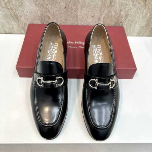 原版真皮大底 品牌：Ferragamo 菲拉格慕 标准码：男码39–44 38 45定做 等级：官网同款 顶级原单 材料：原版顶级牛皮 胎牛皮内里 原版真皮大底