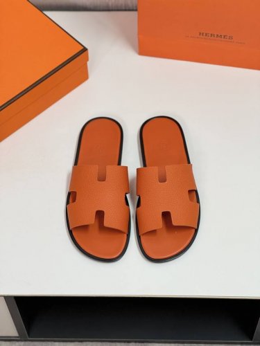 hermèS 真皮底 Size：38-44 45.46.47定制 爱马仕最高品质经典H拖鞋～高端男士凉鞋沙滩鞋拖鞋～专柜同步～原单代购货！原版进口鞋面牛皮内里牛