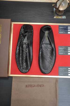 出厂价P Botteg Venetta Bv 钱包鞋 独家新款 官网新款 鞋面以上乘的顶级小牛皮制作 细腻的手感 流淌奢华的质感 为精致男士量身制作 铸就高贵气 - 点击图像关闭