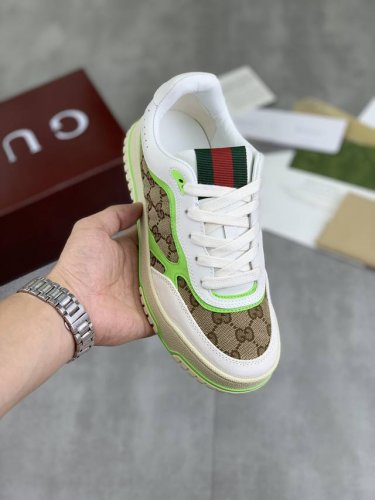 工厂价 实价 Gucci 古驰情侣款秋冬低邦走秀款休闲运动鞋，顶级版本！油边工艺一比一复刻。早春新款，打造属于完美的风格，又酷又飒 C位时髦穿搭 带复古加未来感