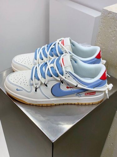 Z#Nike Sb Dunk Low X Supreme 白蓝红三小钩绑带满天星 纯原大厂出品 极力推荐 原装头层材料 独家版型蒸餾加工 帶來的是更好的视觉和脚