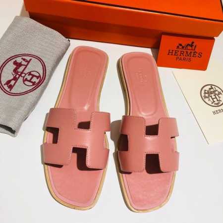 顶级品质 上新hermes 2019爱马仕 光面皮 鞋面进口小牛皮，内里水染山羊皮。 超级有档次的一款贵妇h拖鞋，绝对人手一对。 100%购入正品1：1定制，楦 - 点击图像关闭