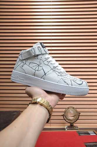 Nike Air Force 1 加毛里 情侣款 空军一号 高帮低帮全系列运动板鞋， 原厂特供NAPPA皮料加持，越南原大装底数据，工整有序视觉效果满分，新版鞋