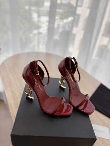 高版本出厂 SAINT LAUREN* 圣罗兰ysl 经典高跟鞋凉鞋唯有YSL最懂女人心，不接受反驳，超级无敌女人味神器，女人必备 z品全身定制、自家开模五金配