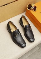 商品商标：HERMES 爱马仕 休闲皮鞋 正码码数: 38-44 45.46订制 商品材料：精选 进口头层小牛皮鞋面+奢华五金扣，进口水染牛皮内里。强烈立体视觉