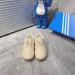 出厂 Adidas Originals Taekwondo Low White Black 跆拳道系列低帮经典复古薄底休闲运动舒适训练慢跑鞋”丝绸系列 货号：J