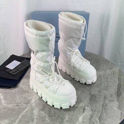 P家胖墩墩雪地靴 面：进口尼龙布 刺绣工艺 里：羊毛科技毛衬里 底：4.5厘米防滑花纹橡胶底 经典多功能包包 size:35-42