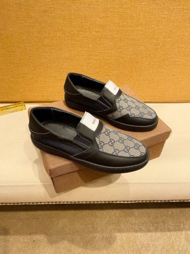 调工厂p价 男装男鞋 运动原单 新款男鞋 Gucci 古奇 最新鞋出货 原单品质 时尚潮流 采用特殊材料 内里羊皮 全新包装 脚感超舒适 做工简直无可挑剔 码数