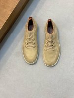 loro Piana 诺优翩雅 Lp 经典款休闲鞋，男士系带休闲鞋运动鞋，高品质轻便舒适面料，户外休闲均可，配色年轻又有活力，鞋面意大利进口鹿皮，搭配运动装或休