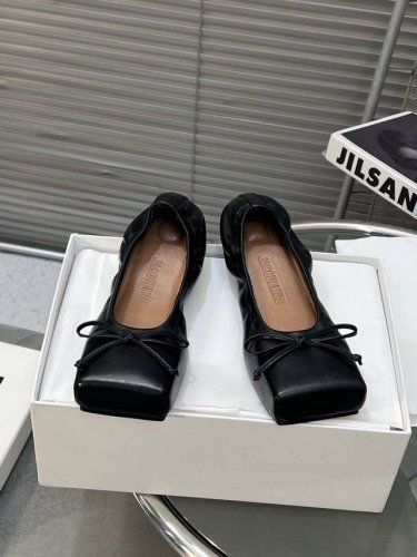 出厂P P390 Jacquemus 法国巴黎品牌新款蝴蝶结方头芭蕾舞鞋 平底单鞋 鞋面：原版牛仔面 羊皮面 大底：意大利真皮大底 码数：35-41 40 41