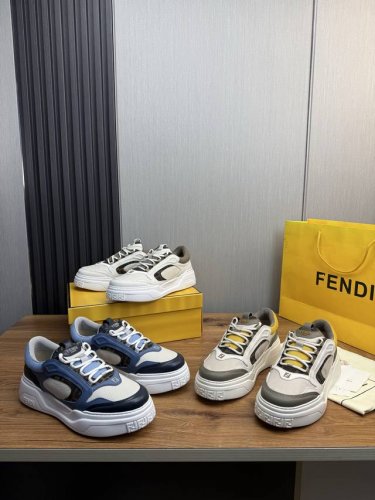 工厂P价 芬迪 Fendi 男款 官网1:1复刻 最新爆款热卖原版牛皮拼接- 舒适网内里 原版大底 现货供应38-45 38.45不退换
