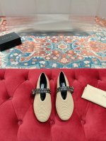 Alaia｜阿莱亚24S新品复古 网面玛丽珍鞋芭蕾舞鞋 满满的少女p风 既摩登又复古的味道 非常的简约大气 不管是半身裙 连衣裙还是牛仔裤 它都能成为点睛之笔！