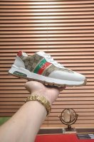 GUCCI 古奇 官网1:1运动男鞋火爆上市，采用原版布料+水染羊皮内里，再加官网原版1:1舒适大底。时尚百搭，着脚超舒适、透气。标准鞋码38 45 45定做不