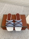 批 代购级 Loro Piana Lp Sprightly Charms系列凉拖鞋 罗马凉鞋 Sprightly Charms 凉鞋 以方形鞋头和鞋跟展现全新创
