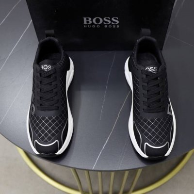 出厂价Pp： Boss 最新上市、进口原版透气网布材料、高级原版图案。高端1:1开模定制，原版大底，更轻便，防滑。时尚主打潮流，百搭爆款。散发时尚休闲气息，时尚