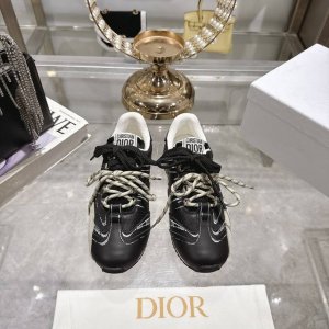 工厂P价 女装女鞋 运动原单 Dior 迪奥 2025春夏走秀新款 D-Sketch涂鸦运动鞋 明星同款厚底系带休闲跑鞋 Cd字母Logo拼色复古老爹鞋 市面顶