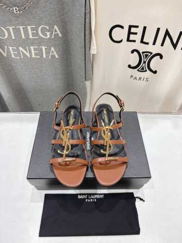 高版本出厂 Saint Laurent*～圣罗兰Ysl 25Ss夏季全新走秀款平底凉鞋 全新鞋型 唯有Ysl最懂女人心，不接受反驳，超级无敌女人味神器，女人必备