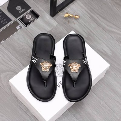 商品商标：Versace 范思哲 拖鞋 正码码数: 38-44 商品材料：精选原版材料，原版大底