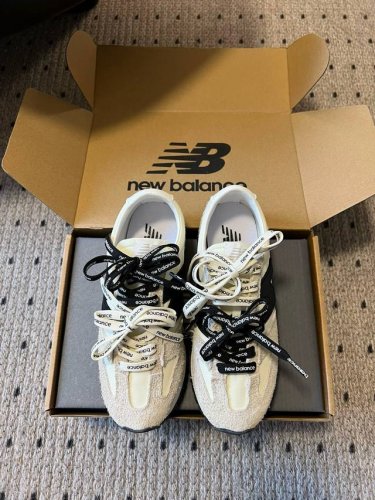 new Balanc*新百伦复古慢跑鞋系列 nb471复古慢跑鞋张元英同款 复古先锋休闲运动慢跑鞋 上世纪70年代的意大利街头风格 Nb新百伦 全新 471 系