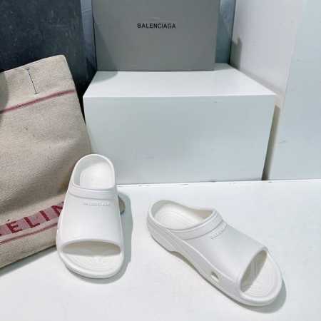 高品质出厂210！顶级品质 Balenciaga巴黎世家25春夏款最新橡胶一体拖鞋！原版开模注塑！ Pu发泡脚床，记忆回弹，脚感舒适。所有的材质与工艺原版100 - 点击图像关闭