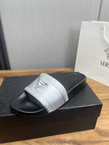 工厂p价 范思哲拖鞋 男鞋高端品牌 官网1:1最新力作 原版开模定制 面料釆用进口原版材料制作 升级版大底 更轻便 防滑 市场顶级品质 简单不失品味 潮人必备