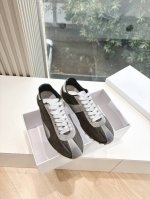 出厂 顶级版本 Maisonmargiela Mm6德训休闲鞋鬼才设计师品牌，一个轻奢品牌上脚很百搭哦，也很随脚舒适，这一款德国训练鞋延续了经典的T形真皮拼接设