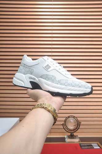 出厂价P Givenchy.纪梵希 专柜同步发售鞋面：意大利进口品牌印花布匹 尽显奢华，透气网布内里加上双层组合，脚感舒适，鞋底：原厂特供橡胶发泡大底，轻便，舒