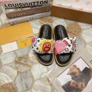 出厂 Louis Vuitton 路易威登 初夏专柜 官网同步 独家首发 Lv 南瓜 向日葵系列 面包拖 T台走秀款 小红书新潮穿搭 原版开模 代购版本 垫脚羊
