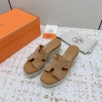 出厂 高版本 HermèS 爱马仕经典防水台H 坡跟厚底麻绳底 拖鞋 凉鞋 极约复古的设计 浓厚的异域风情 时髦感十足、随便上脚都很有腔调 简简单单的款式随便搭