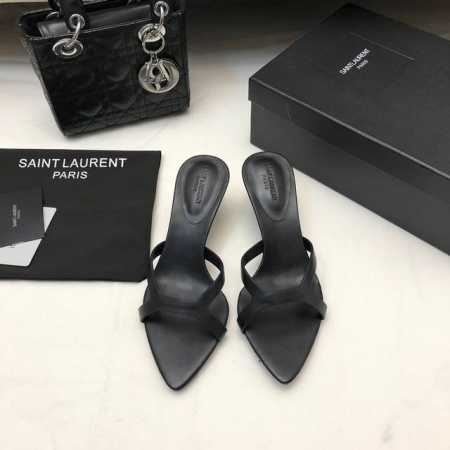 早春大热Ysl 圣罗兰 * 全新鞋型 唯有Ysl最懂女人心不接受反驳超级无敌女人味神器女人必备，简直美翻了，高级的质感上脚秒变大长腿，超美无敌显瘦 鞋面：进口牛 - 点击图像关闭