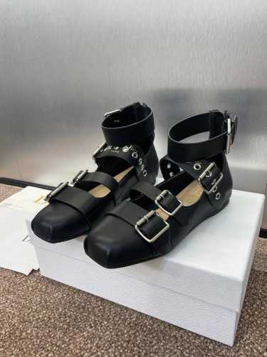 工厂价 迪奥 Dior 2025春夏新款D-Punk芭蕾舞娃娃女单鞋 CD字母logo五金皮带扣平底方头拼色跳舞鞋 市面顶级版本材质：鞋面进口小牛皮 进口羊猄皮