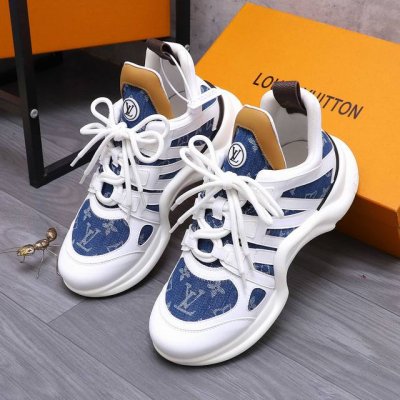 商品商标：Lv [路易威登] 休闲鞋 正码.码数: 38-44 商品材料：精选 牛皮搭配经典牛仔鞋面 网内里 牛皮鞋垫 橡胶大底