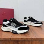 valentino 顶级 尺码：39-44皮鞋尺码 可定制38.45不能退换 Valention 华伦天奴 Freedots系列春夏新款男士运动鞋 轻质透气休闲