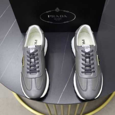 prada 普拉达 -高端品质 原单休闲运动鞋 -鞋面 纳帕小牛皮 摔纹小牛皮 鞋身品牌金属扣件 鞋舌品牌Logo布标 -内里 水染牛皮 -大底 超轻Tpu发泡 - 点击图像关闭