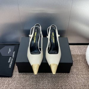 工厂p价p Saint Laurent paris 圣罗兰2025春夏新款高跟方头女鞋 Ysl字母Logo五金扣明星同款铁头果冴冻色后空凉鞋 材质:鞋面进口混种