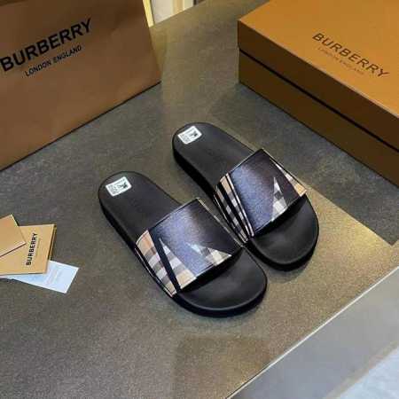 实价 专柜新款拖鞋饰有品牌字母立体徽标 以及首席创意总监 Riccardo Tisci 的 Burberry 首秀系列名称 Kingdom 尺码指南 原板一比一 - 点击图像关闭