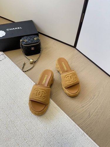 橙子出厂价P Chanel 香奈儿春夏新款 针织菱格拖鞋 坡跟厚底凉拖 底厚：6Cm 码数：35-41