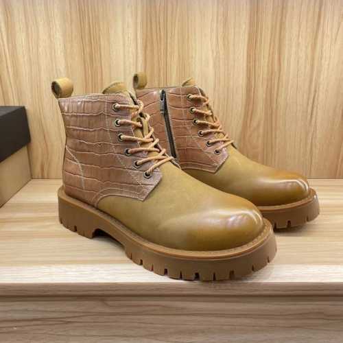 UGG P: Size：39-44 颜色：二色可选 UGG男款雪地靴澳洲进口加厚羊毛 UGG毛毛鞋男士雪地靴男款马丁靴 材料： 头层真皮防水防冻鞋面 真毛内里