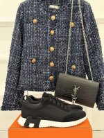 厂价 hermes 爱马仕经典休闲 运动鞋 经典复古高级感单品 好穿又好搭配 上脚秀气 鞋面采用原版定制皮料 内里踮脚均为牛皮 原版开模Tpu大底 size 3