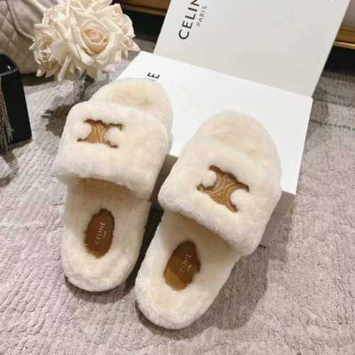 CELNE赛林羊毛拖鞋 出厂价 CELINE 塞琳 春夏新品羊毛拖鞋 这一季的赛琳又让我重新爱了它一次！ 这季节美鞋太多这款毛拖 真的是让我无法自拔真太可爱了～