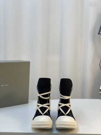 超酷潮鞋 机车靴 Rick Owens-24FW 厚底 RO 系列 帆布系列 高品质 男款10 黑色帆布 Rick Owens 到2024至今的大热款 懂得都懂 - 点击图像关闭