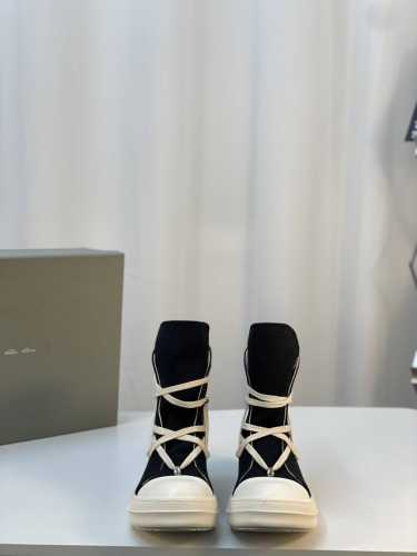 超酷潮鞋 机车靴 Rick Owens-24FW 厚底 RO 系列 帆布系列 高品质 男款10 黑色帆布 Rick Owens 到2024至今的大热款 懂得都懂